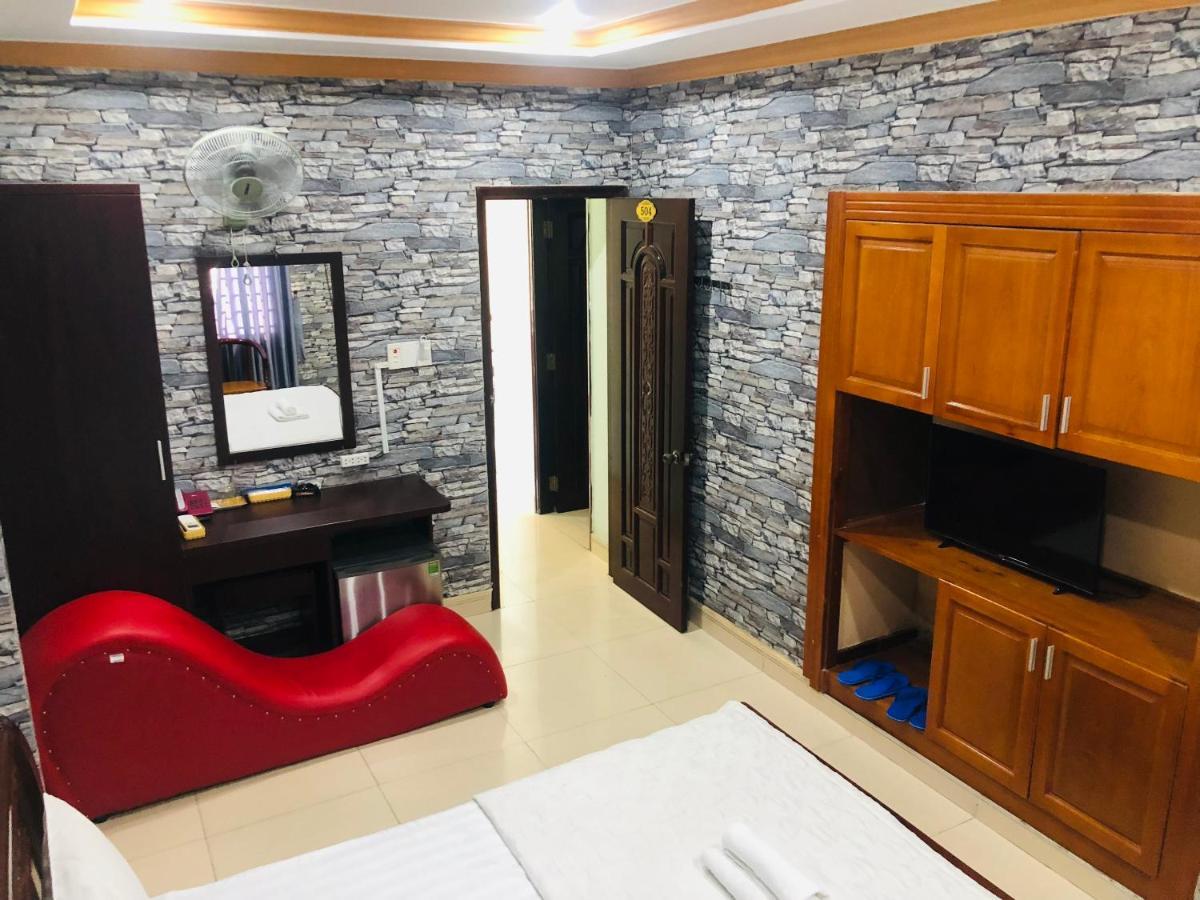 Khách sạn Cat Tien Sa