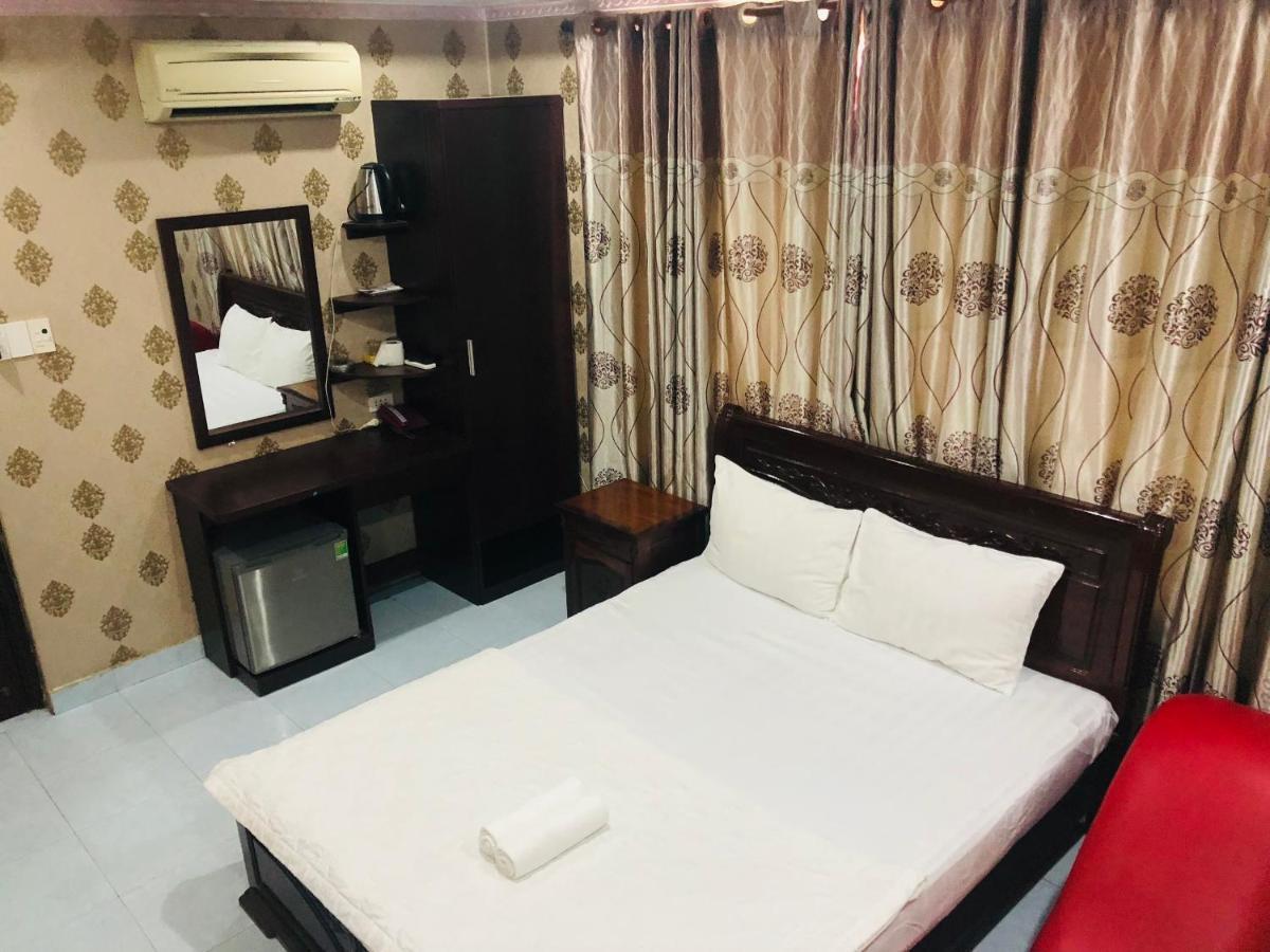 Khách sạn Cat Tien Sa